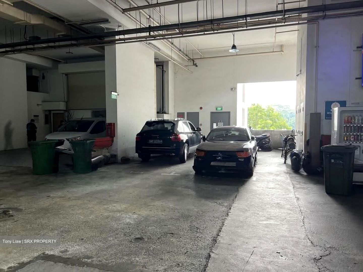 WCEGA Plaza (D23), Factory #618724301